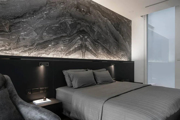 Moderne regulierbare LED-Wandleuchte zum Lesen