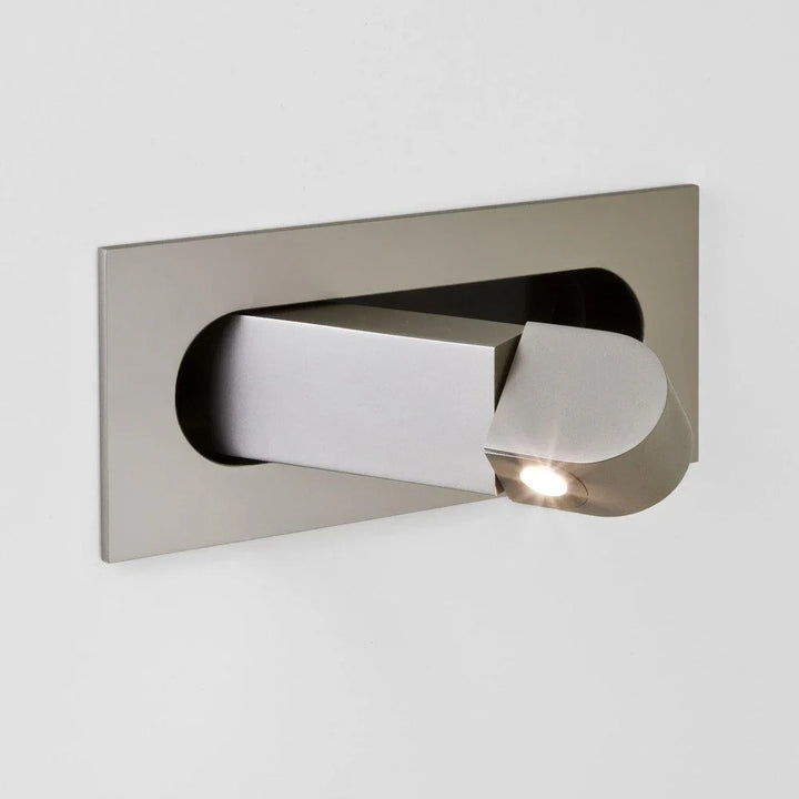 Moderne regulierbare LED-Wandleuchte zum Lesen