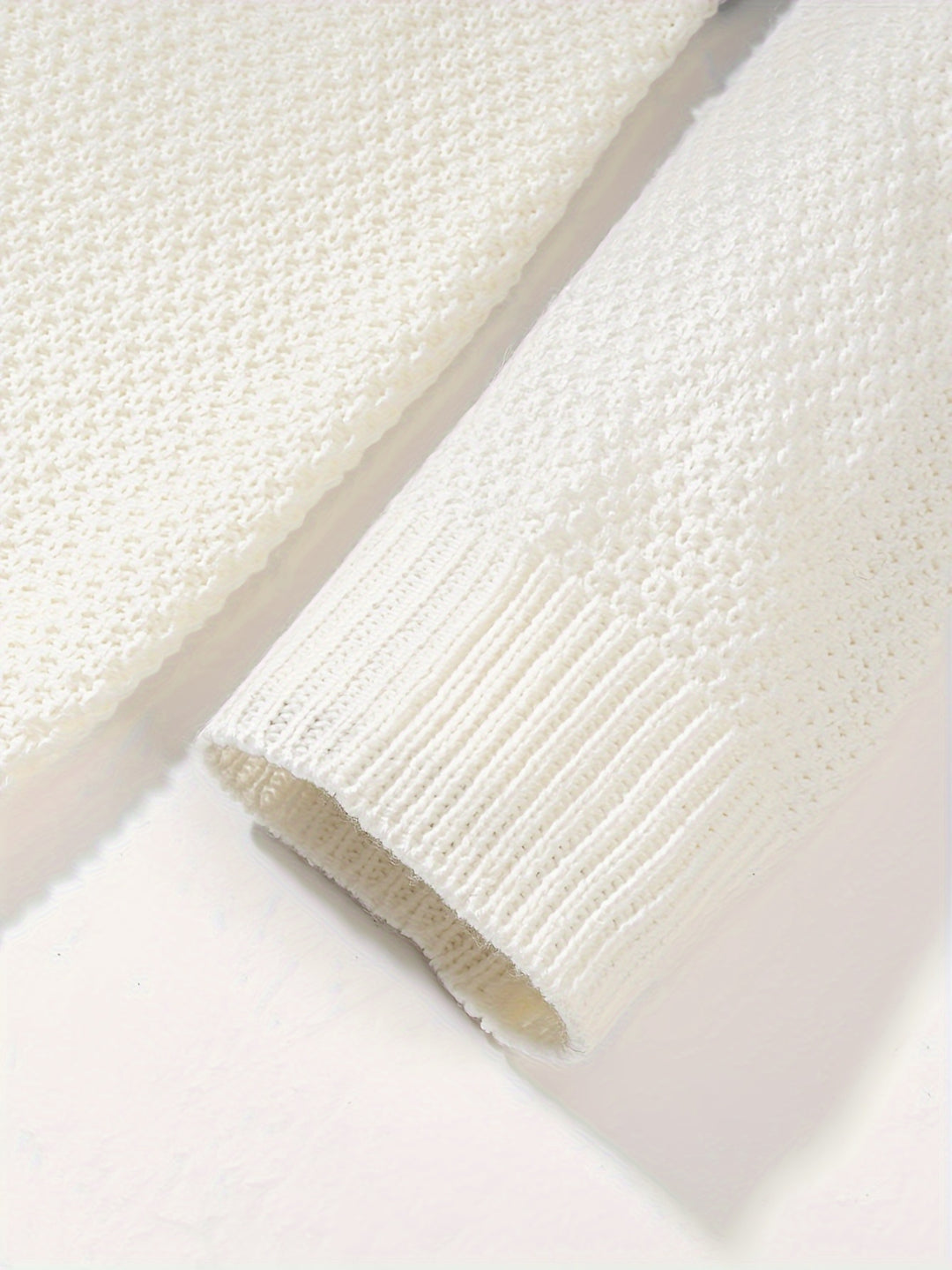 Herrenpullover mit Farbverlauf und Rundhalsausschnitt