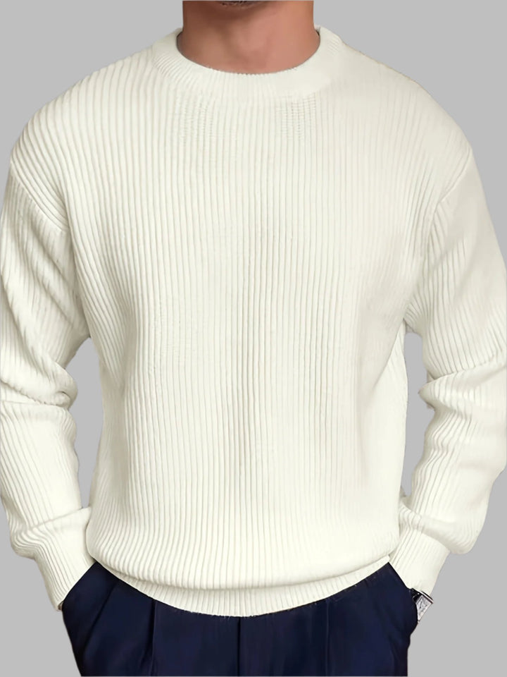 Herrenpullover mit gerippter Struktur