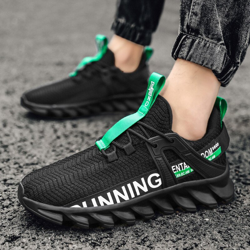 Sportliche Herren-Turnschuhe