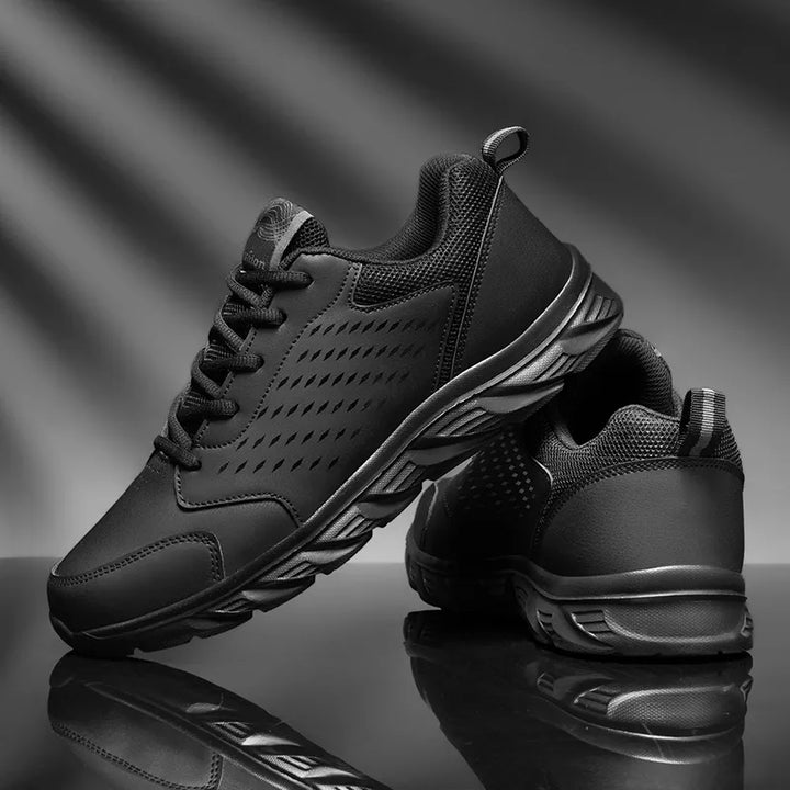Herren-Sportschuhe mit atmungsaktivem Material