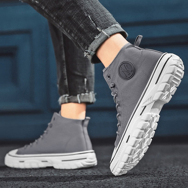 Stylische und langlebige Herren High Sneakers
