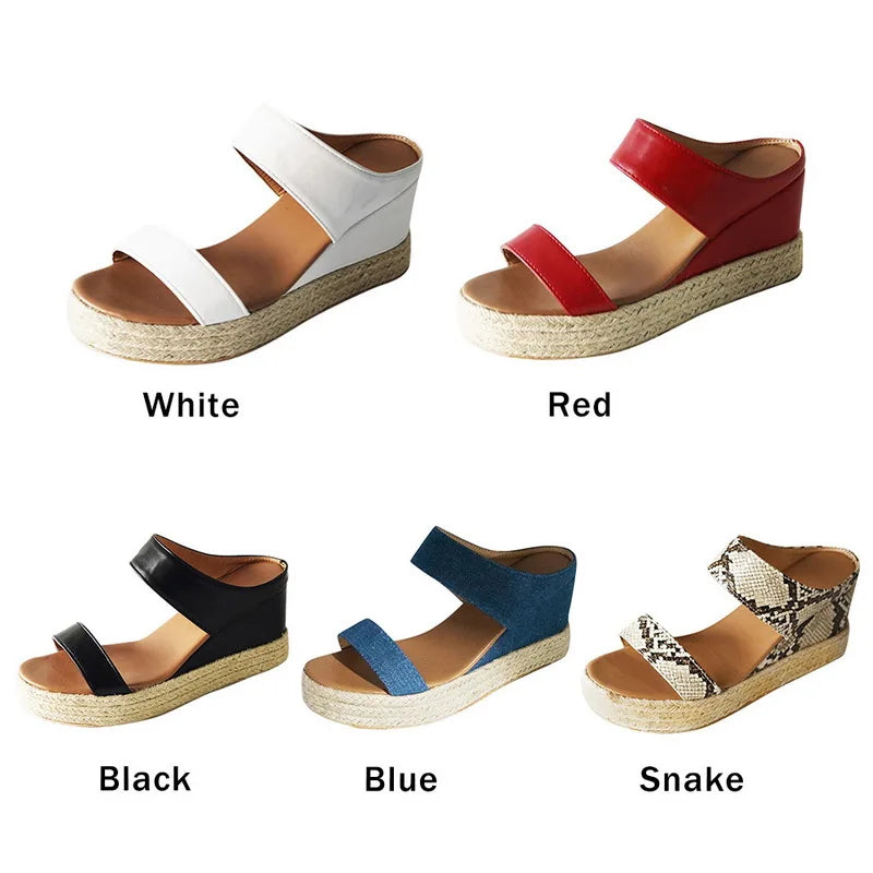 Damensandalen mit geflochtener Sohle