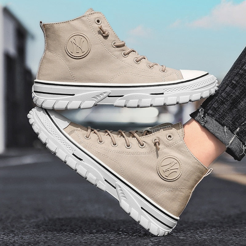 Stylische und langlebige Herren High Sneakers