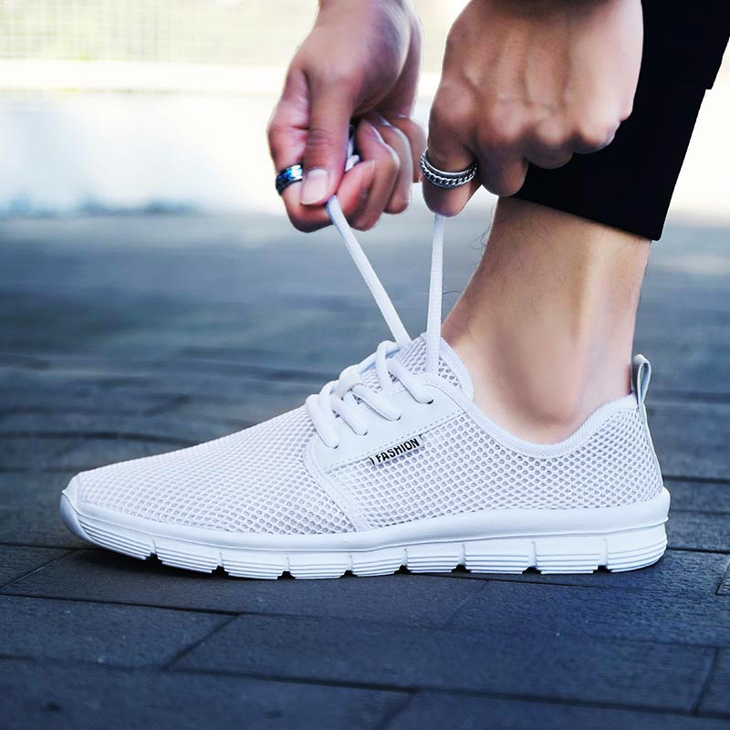 Ultraleichte Mesh-Sneaker für Männer