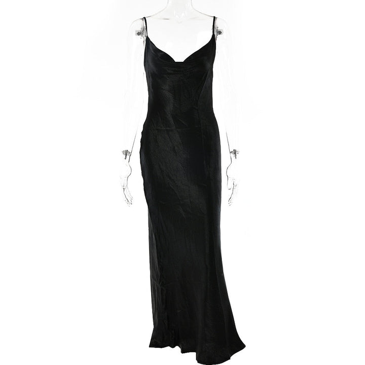 Midikleid aus Satin mit tiefem Rückenausschnitt und zarten Trägern