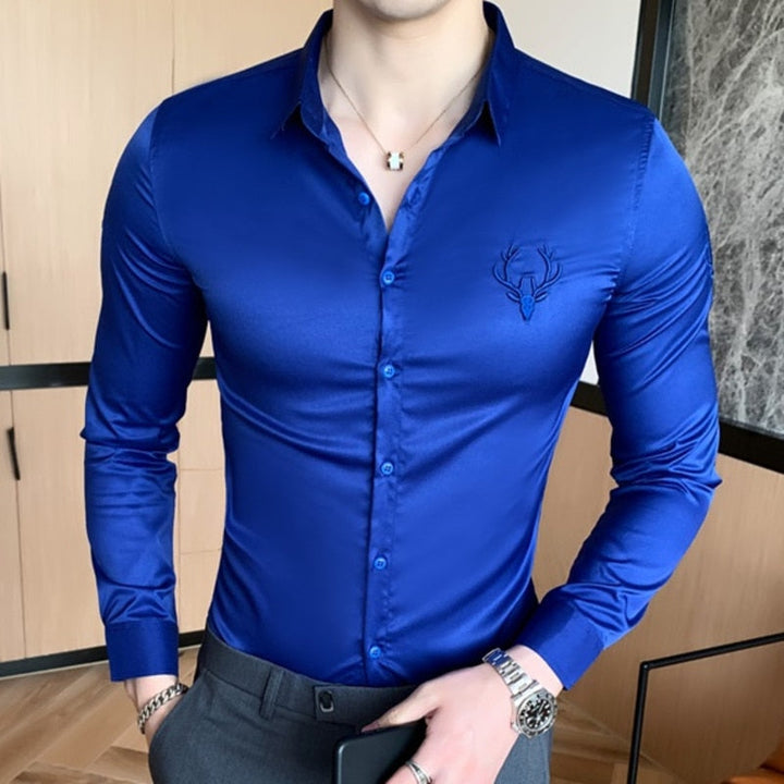Elegantes Langarmhemd für Männer mit raffiniertem Logo
