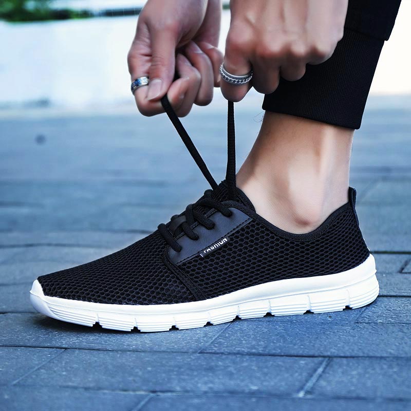 Ultraleichte Mesh-Sneaker für Männer