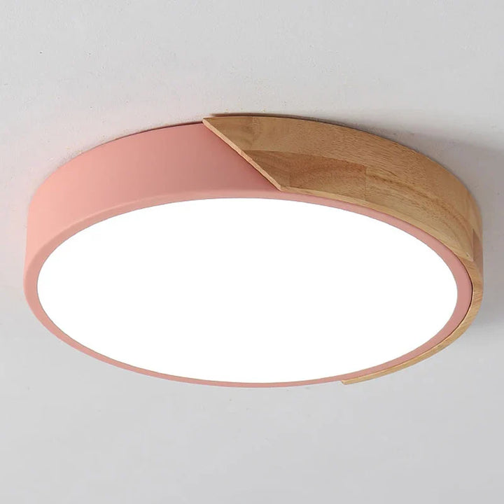 Moderne runde LED-Deckenleuchte mit Holzakzent