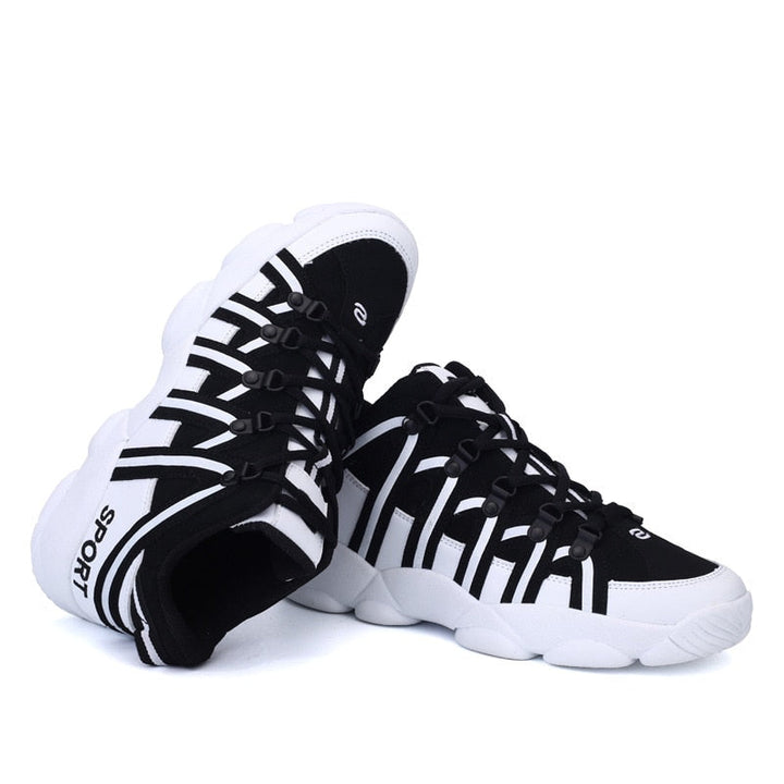 Gestreifte Sportschuhe für Männer