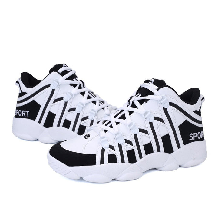 Gestreifte Sportschuhe für Männer
