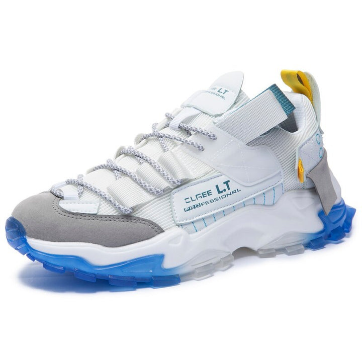 Wandersneaker für Männer mit funktionellen Details