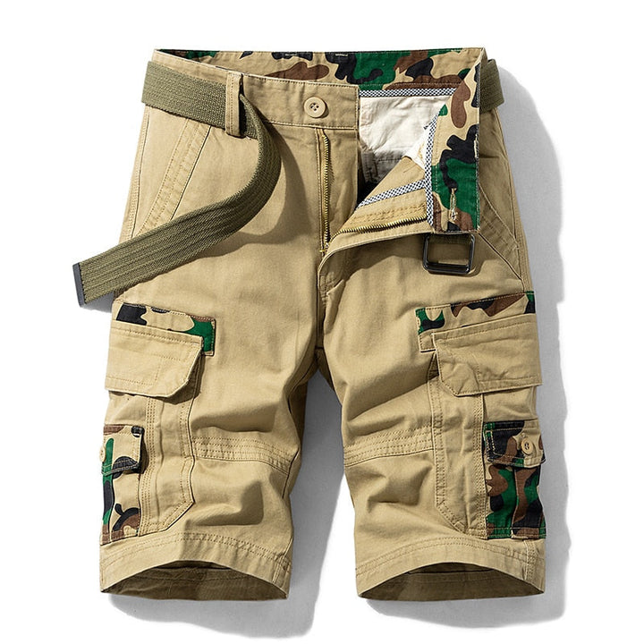 Kurze Kampfshorts