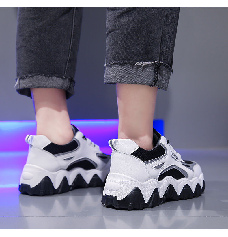 Hohe Damensneaker