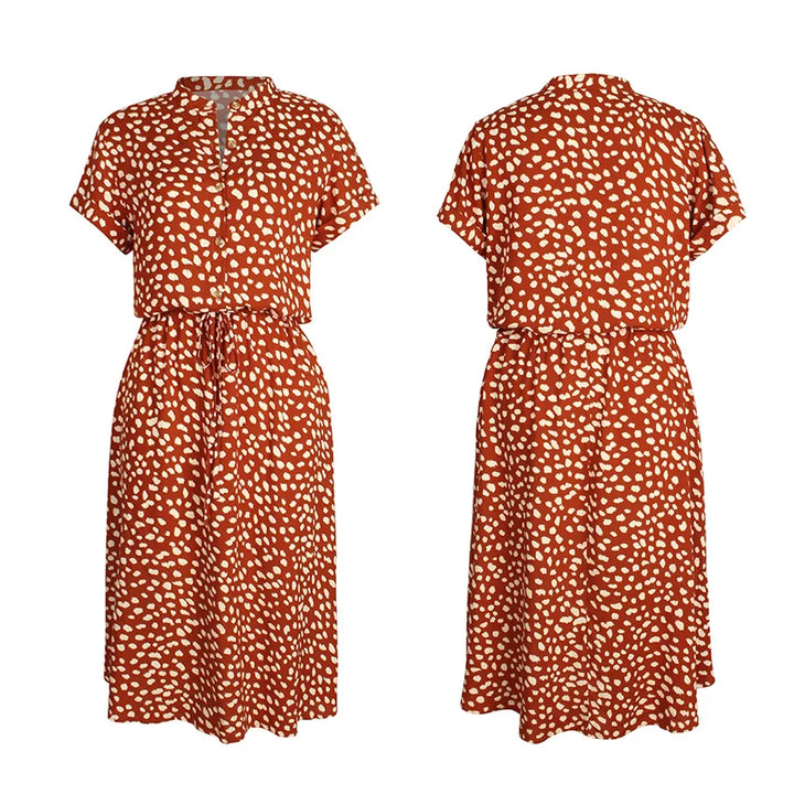Sommerliches Midikleid mit Pünktchen-Muster