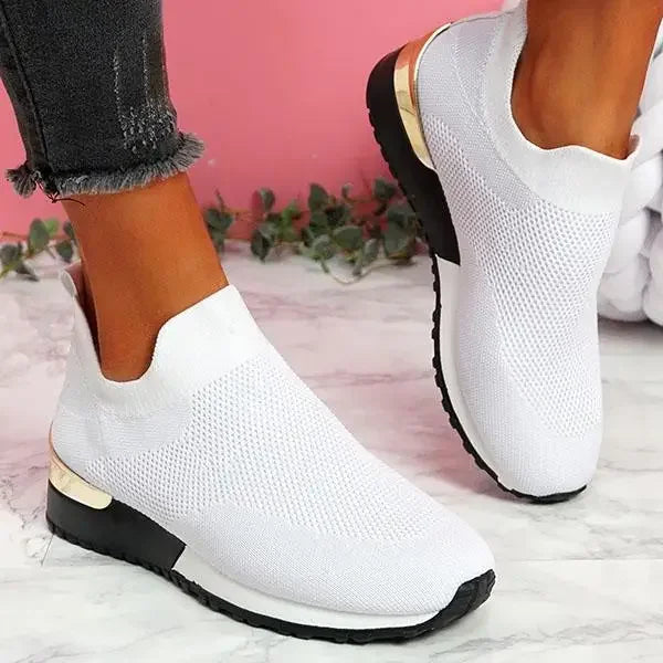 Slip-on-Sportschuhe für Damen aus elastischem Strick