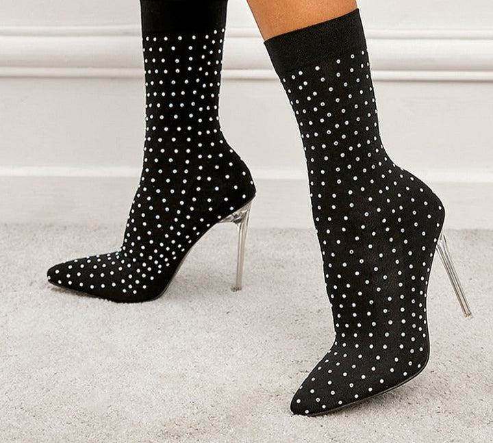 Stilettos mit Kristallen und elastischem Schaft