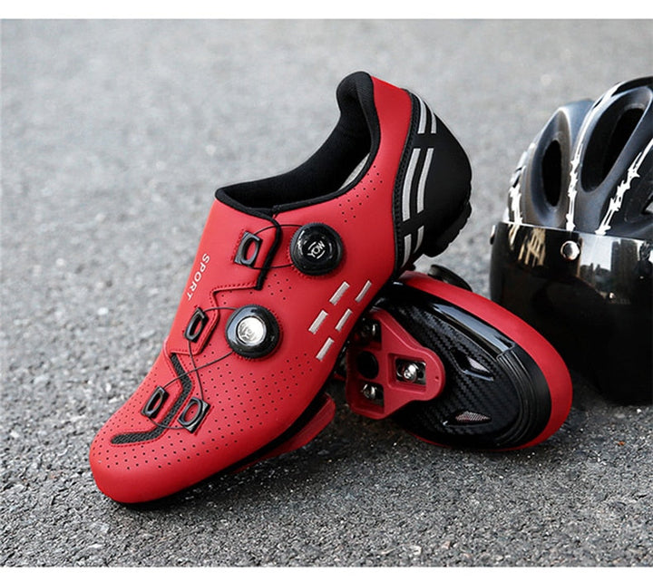 Fahrradschuhe mit mechanischer Verriegelung