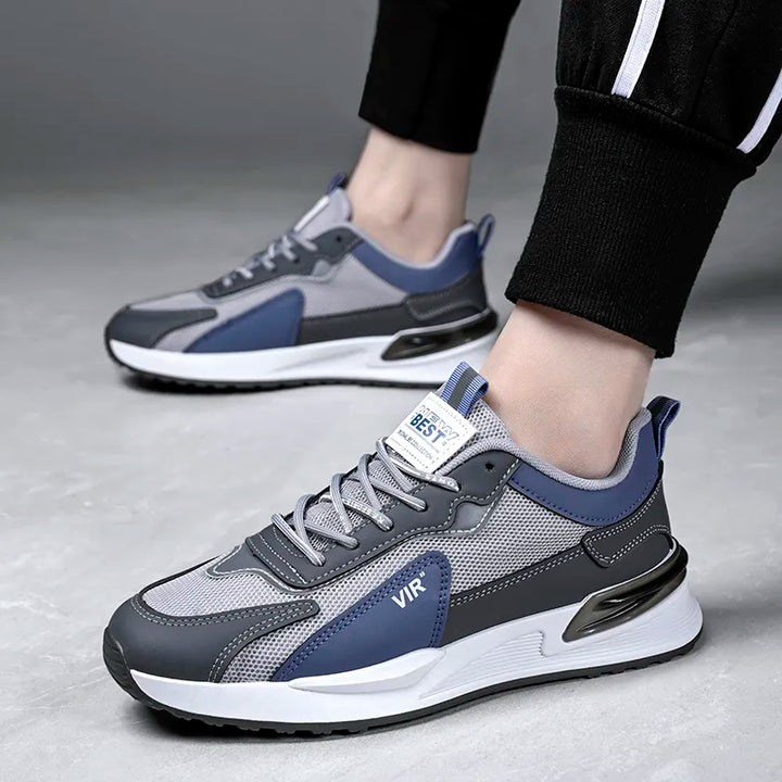 Urbane Herrensneakers mit bequemer Sohle