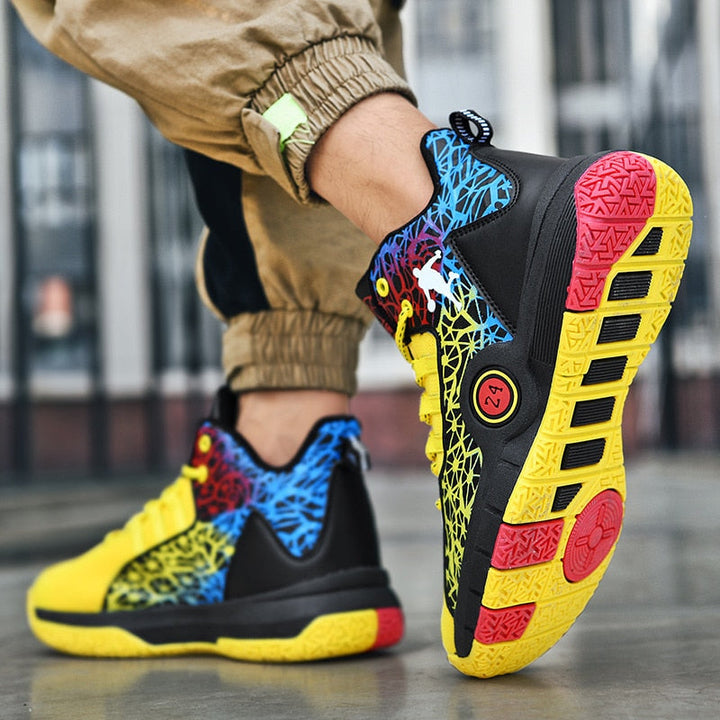 Hohe Basketballschuhe