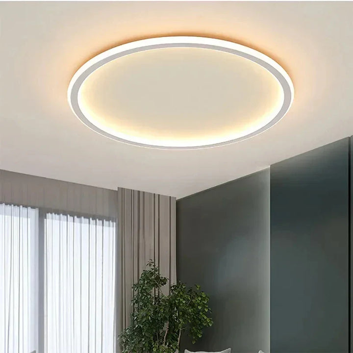Moderne LED-Deckenleuchte in Ringform