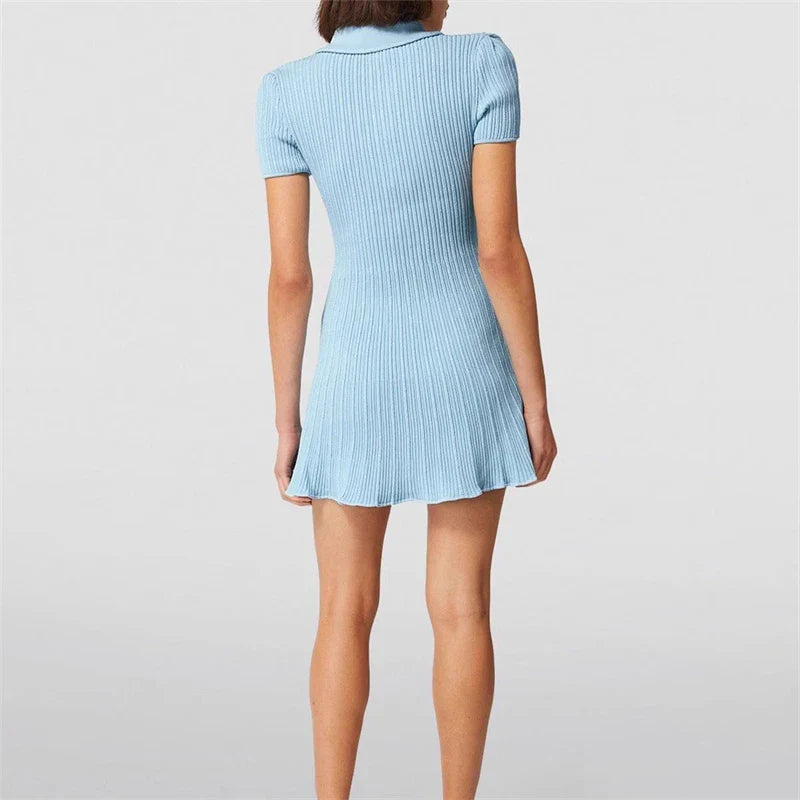Elegantes Strickkleid mit Taschen