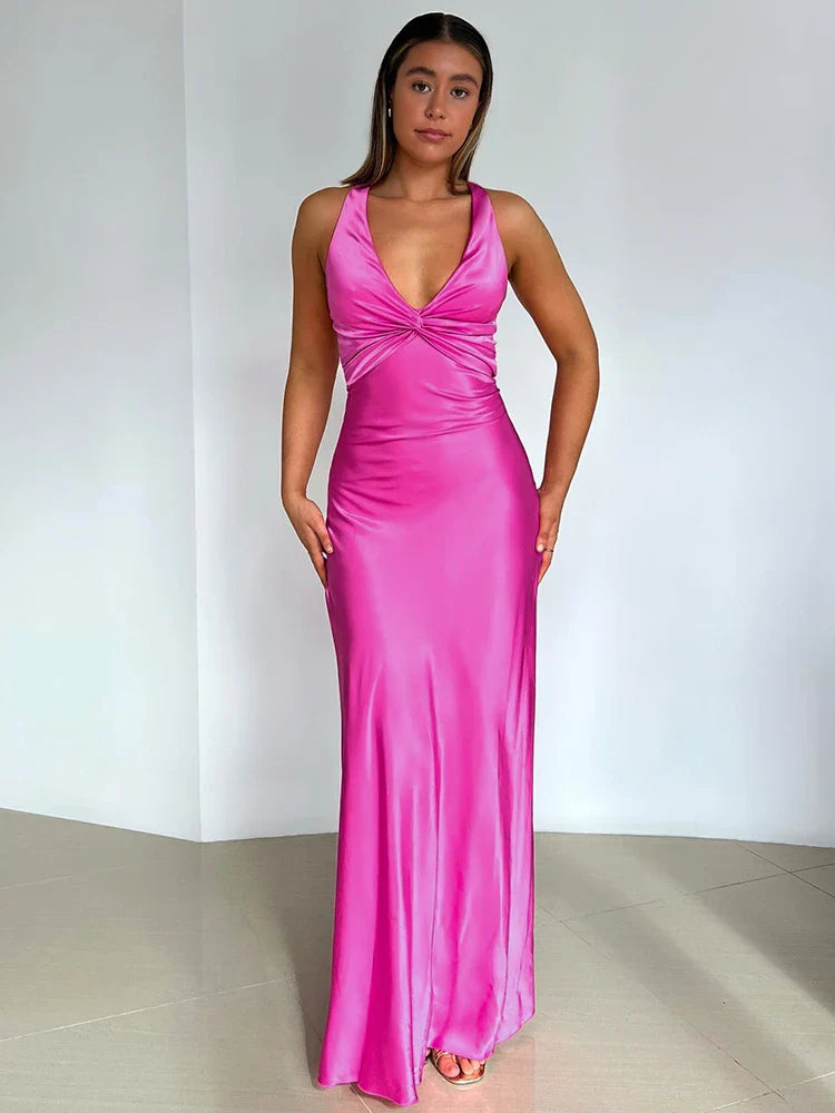Satin-Midikleid mit Halterneck und Rückenausschnitt für besondere Anlässe