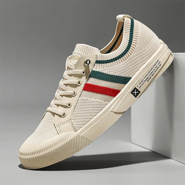 Leichte Mesh-Turnschuhe für Männer
