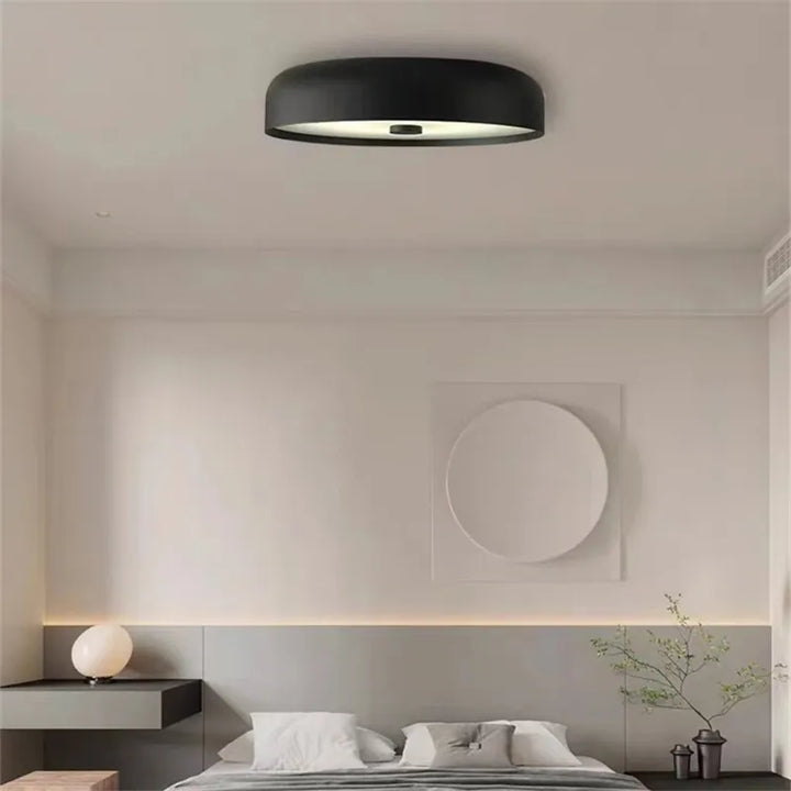 Minimalistische LED-Deckenleuchte