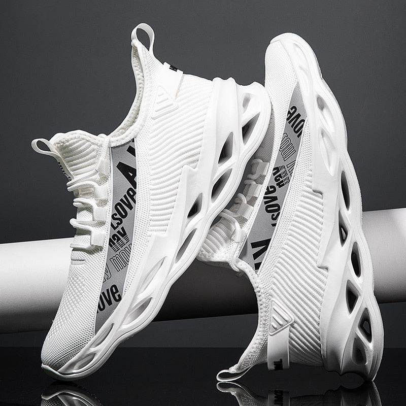 Herrenturnschuhe mit innovativer Sohle