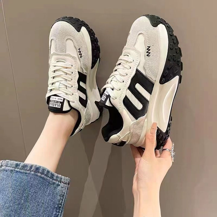 Damen-Sneaker mit hoher Sohle