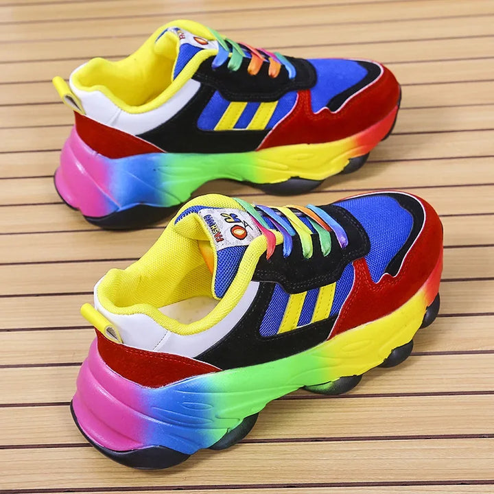 Damen-Sneaker mit Plateau und buntem Design
