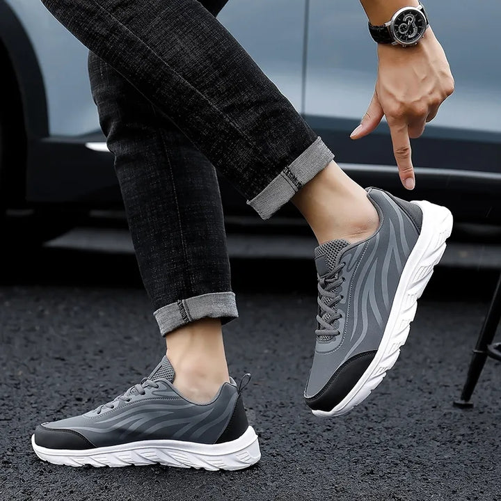 Herren-Sportschuhe mit atmungsaktivem Material
