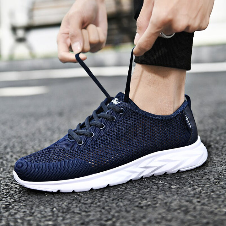 Leichte Mesh-Sportschuhe für Männer