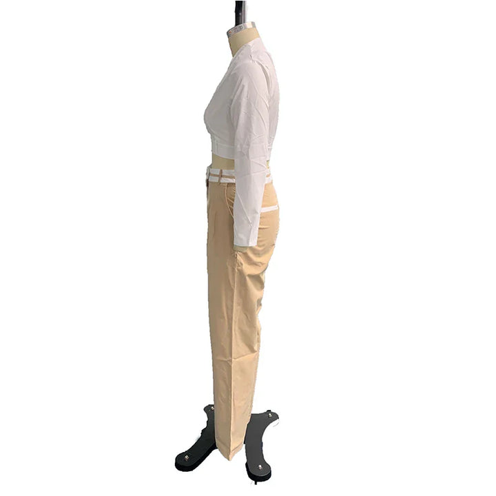 Stylisches Damenset mit kurzer Jacke und Hose