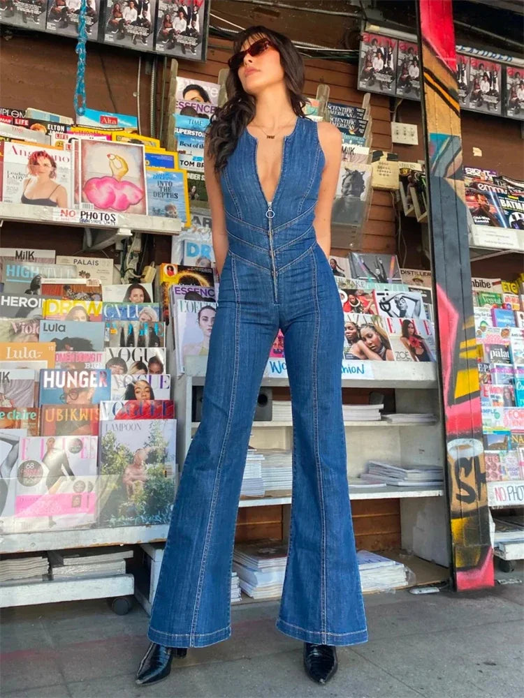 Ärmelloser Damen-Jeans-Jumpsuit mit Knopfleiste und Schlaghose