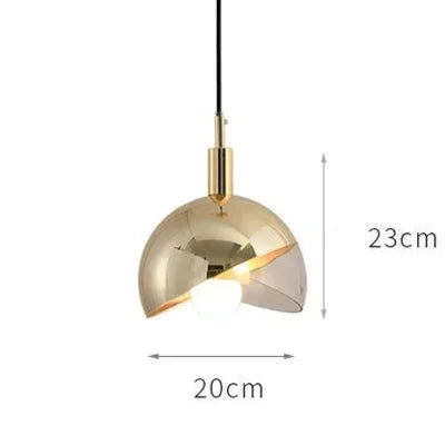 Moderne LED-Pendelleuchte mit Glasschirm in Gold und Rauchglas