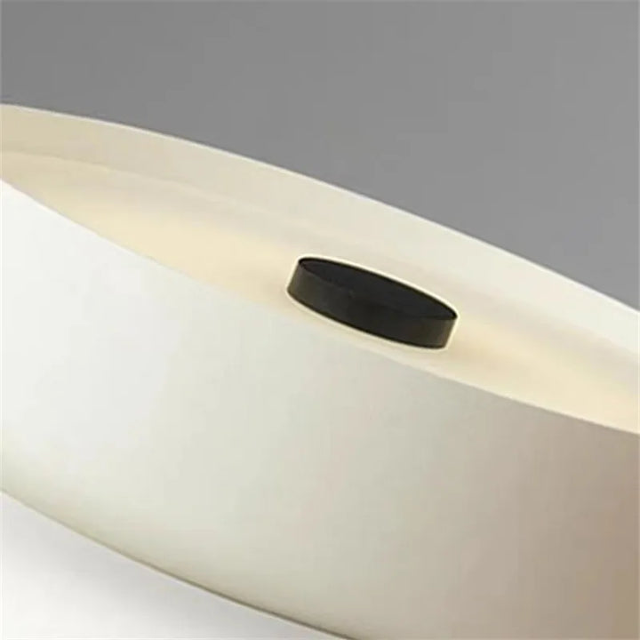 Minimalistische LED-Deckenleuchte