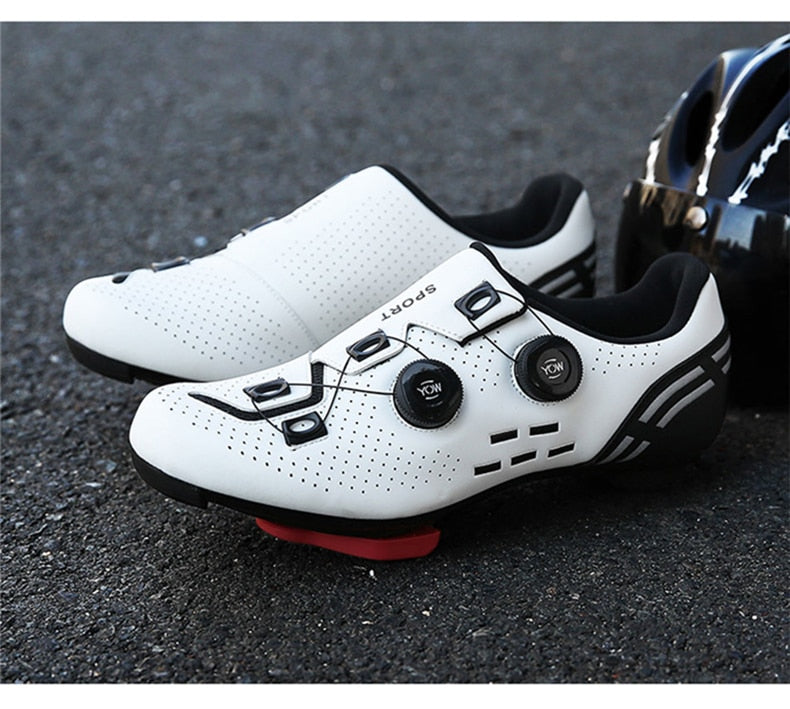 Fahrradschuhe mit mechanischer Verriegelung