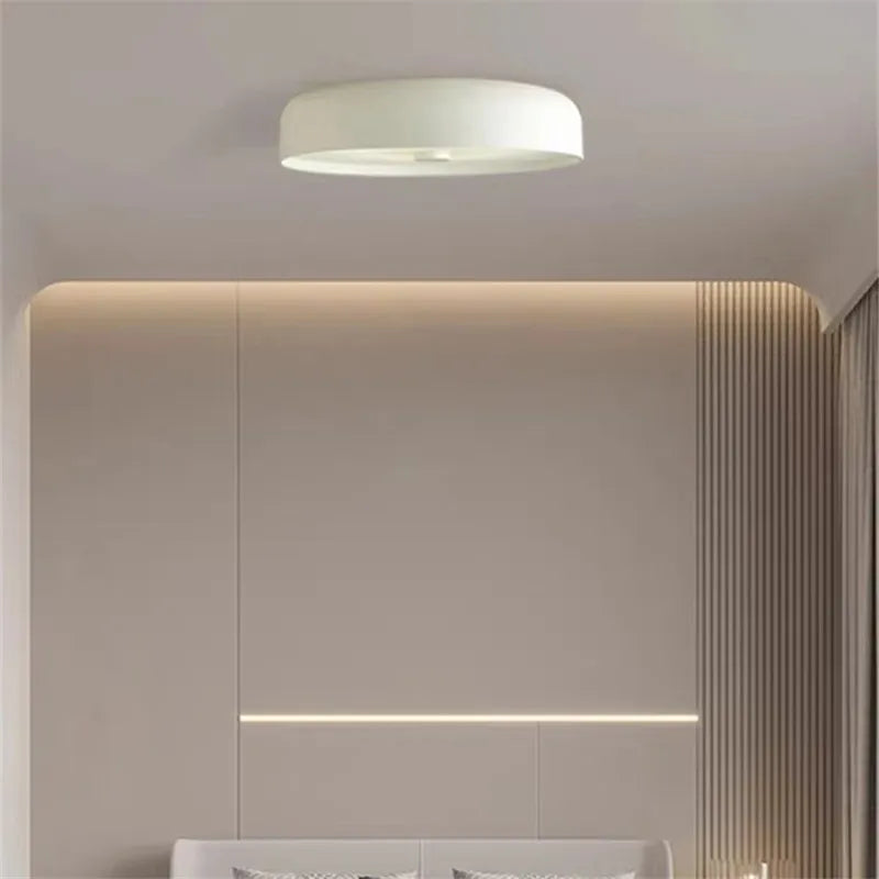 Minimalistische LED-Deckenleuchte