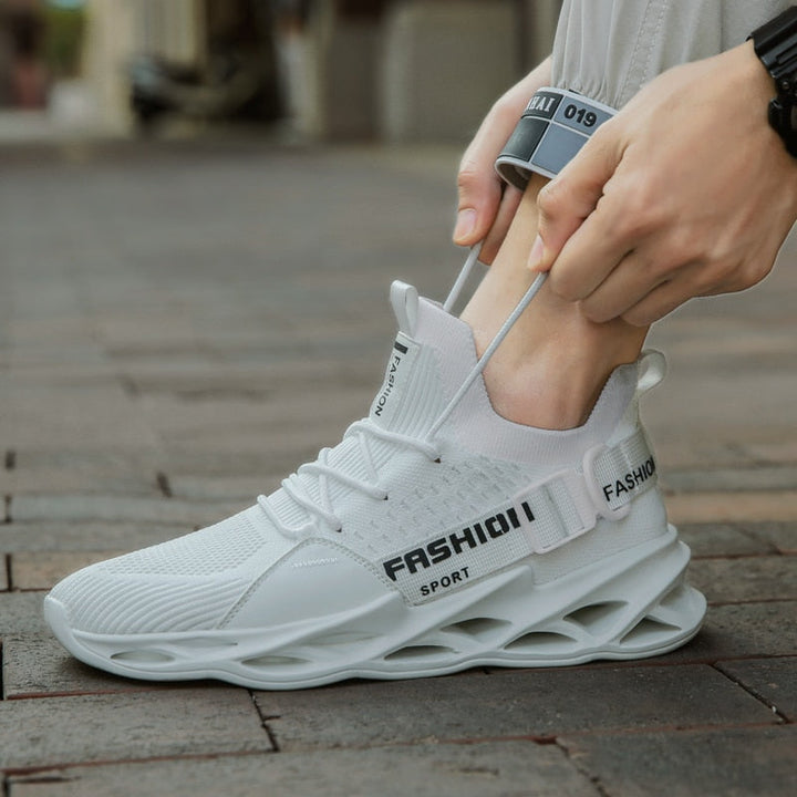 Herrenturnschuhe mit innovativer Sohle