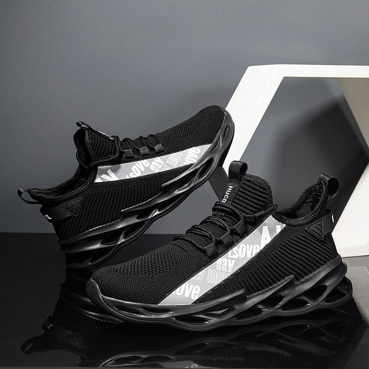 Herrenturnschuhe mit innovativer Sohle