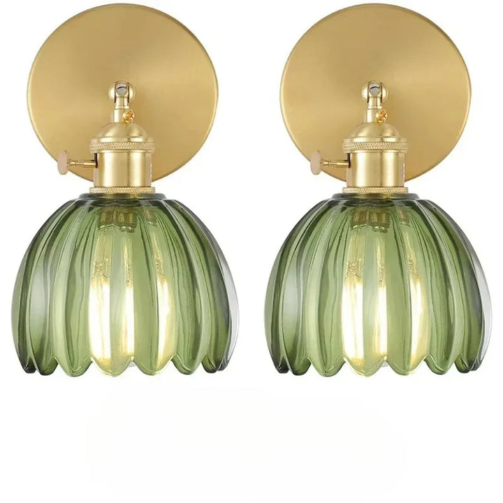 Retro-Wandleuchte mit Tulpenförmigem Glasschirm und Goldenem Finish