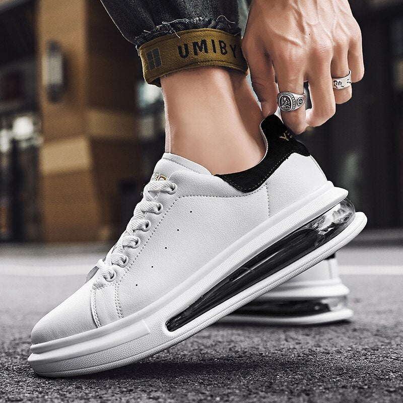 Moderne Herren-Sportschuhe mit Dämpfungssohle