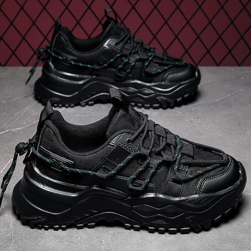 Herren-Turnschuhe mit hoher Sohle