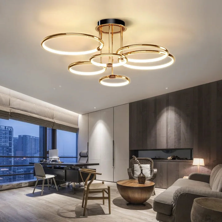 Moderne LED-Deckenleuchte mit Ringen – geometrische Kronleuchter-Form