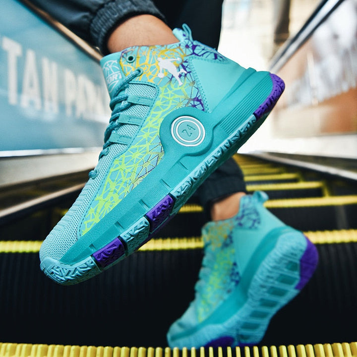 Hohe Basketballschuhe