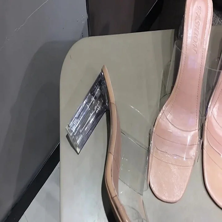 Transparente Damen-Sandalen mit hohen Absätzen