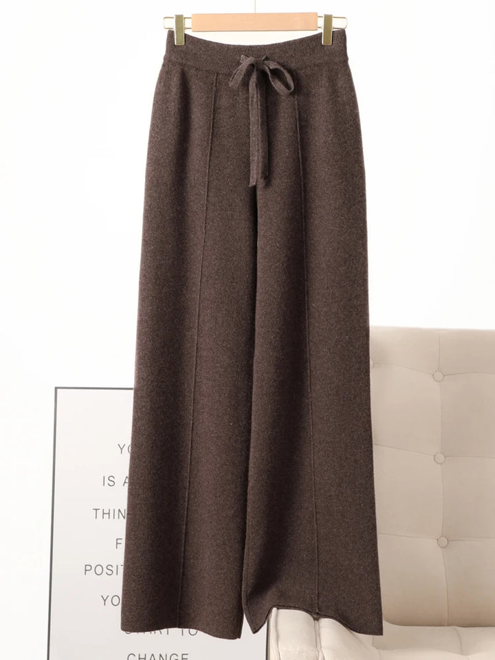 Damenweite Hose mit Kordelzug